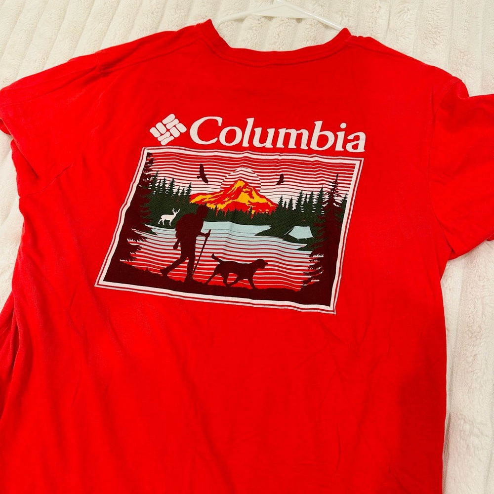 Columbia Men's Red Outdoor Graphic Tee